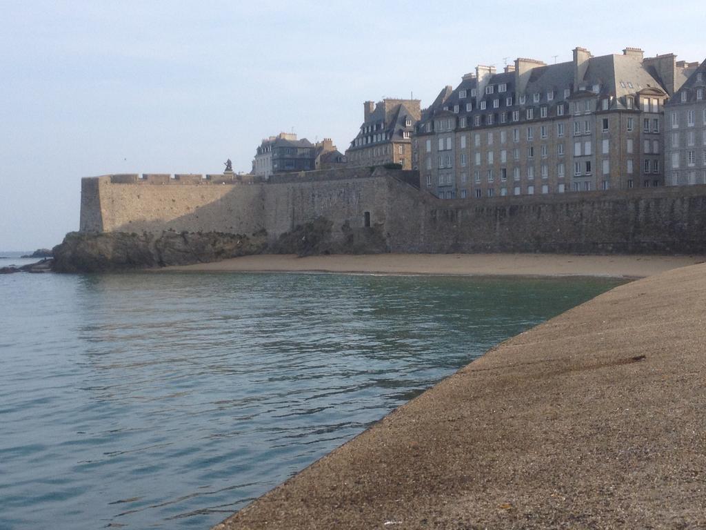 Apartment Le 1725 Saint-Malo Habitación foto